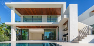 Balustrady szklane zewnętrzne i wewnętrzne