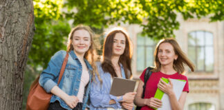 Jak wybrać odpowiednie studia w Krakowie