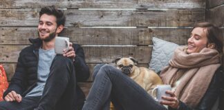 Jakie spodnie dla niskich na lato?