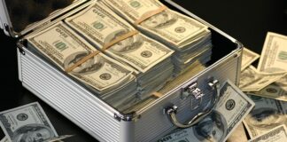 Ile zarabia Nicki Pedersen 2023?