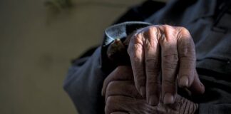 Do czego służy kość wspinaczkową?