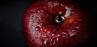 Jak zrobić chrupiące owoce w cukrze?