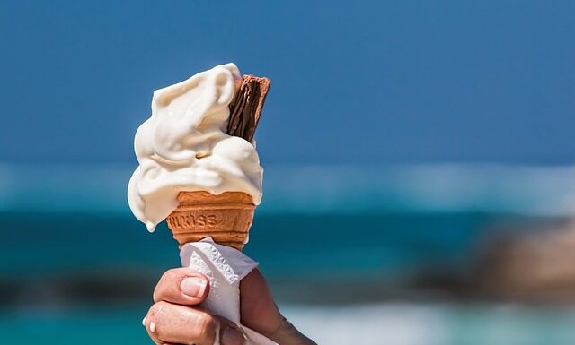 Jaki owoc ma największą pestkę?